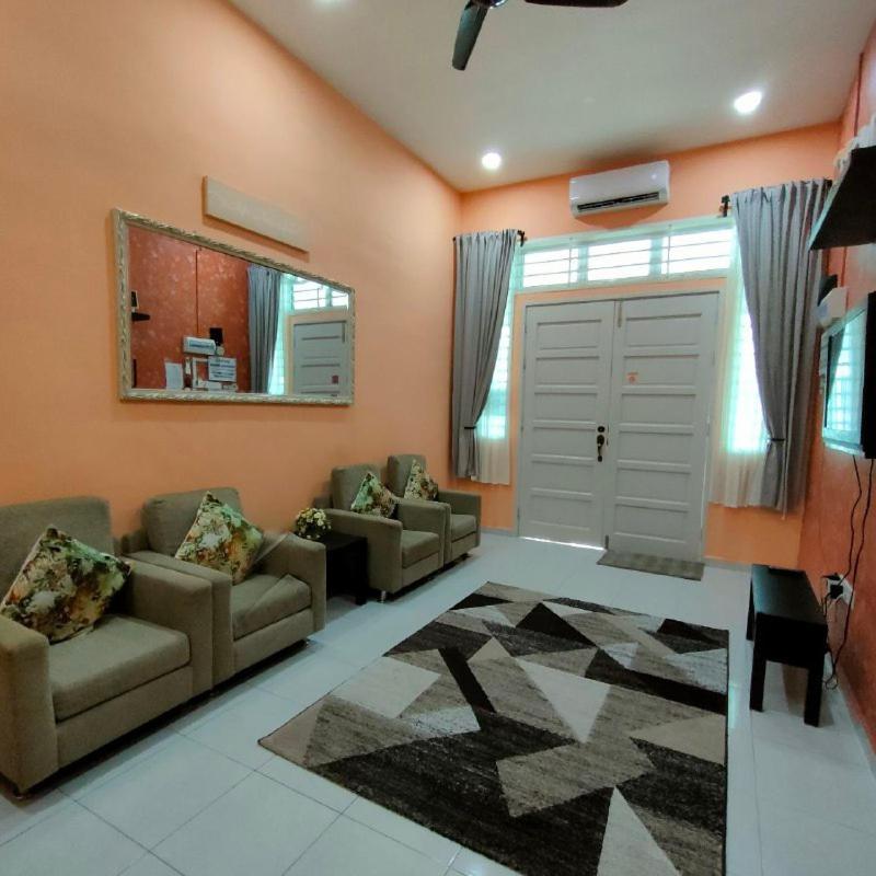 D'Q Putra Homestay Melaka Exterior foto